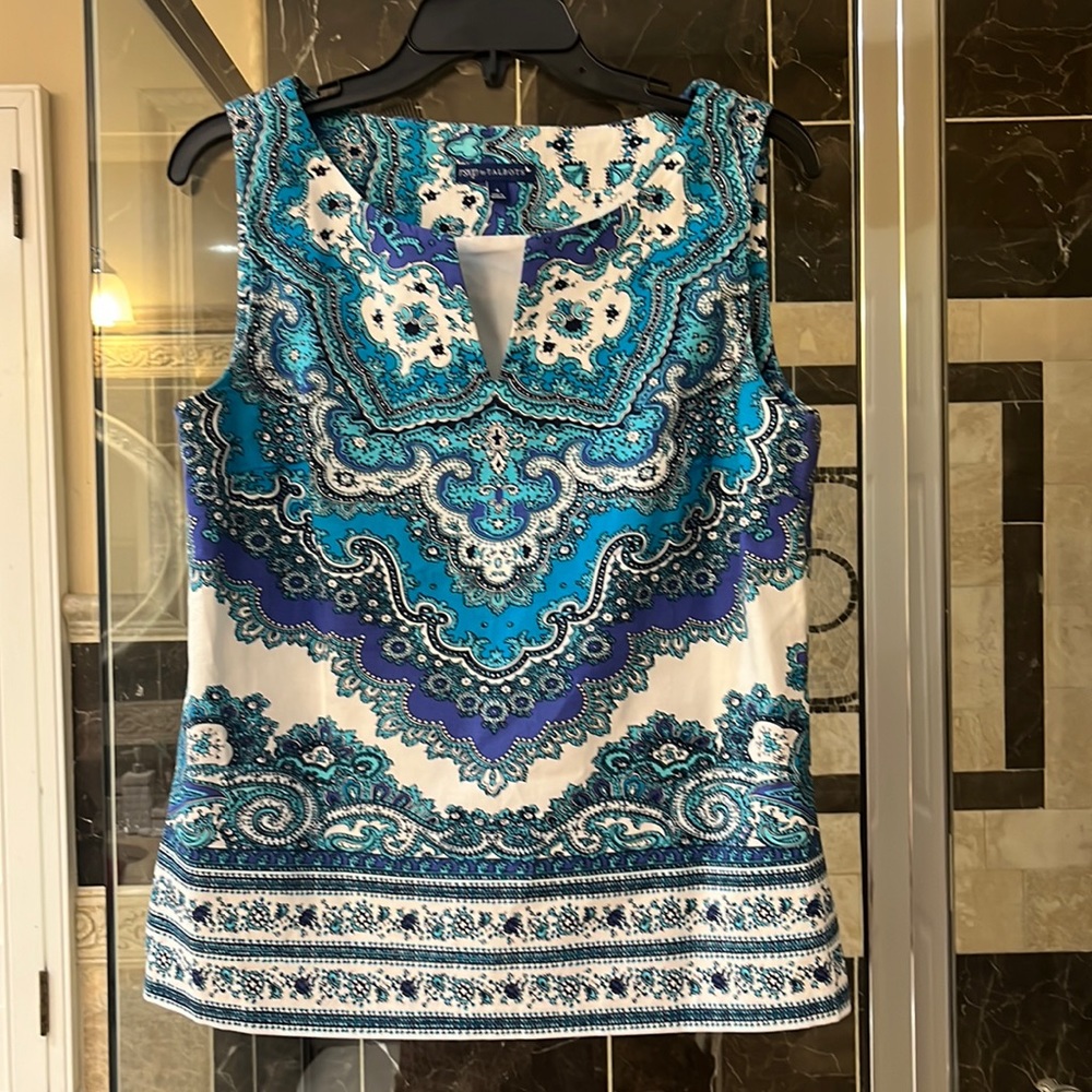 Talbots top, size 4, NWOT, never worn.
